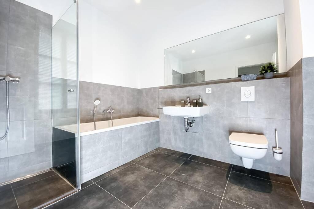 Modernes Luxus-Apartment Im Leipziger Zentrum Экстерьер фото